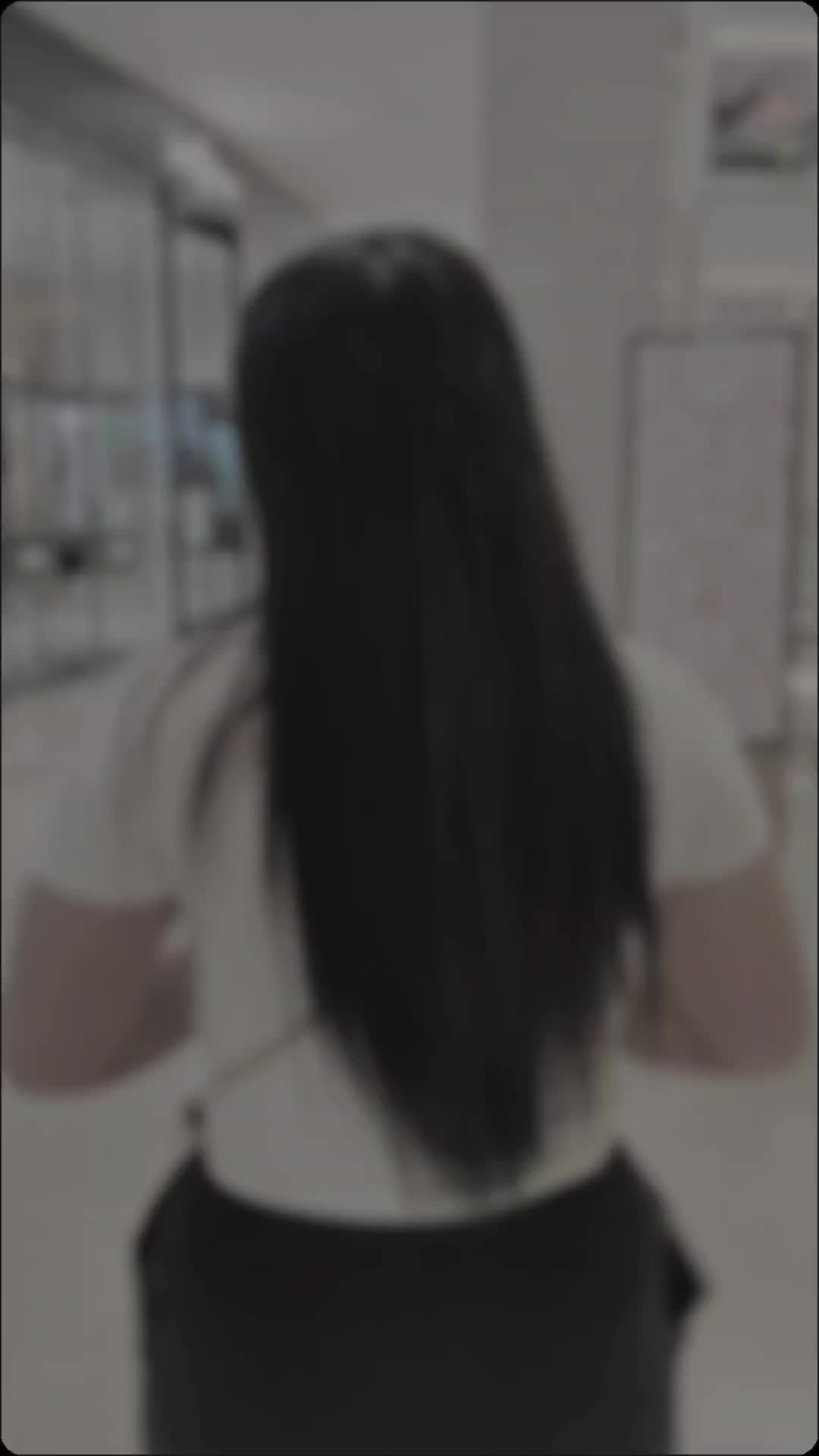 @Ela
