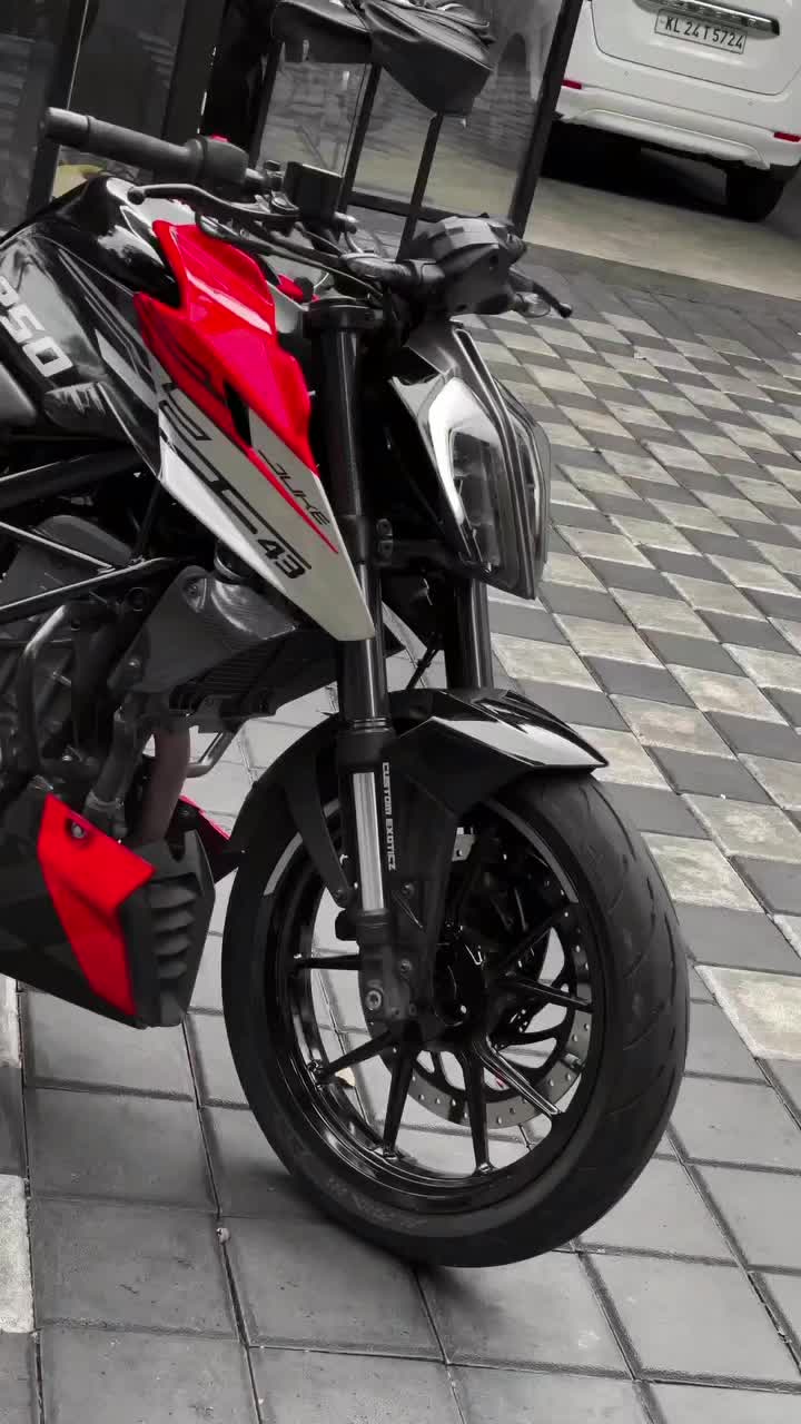 @Bikeholic