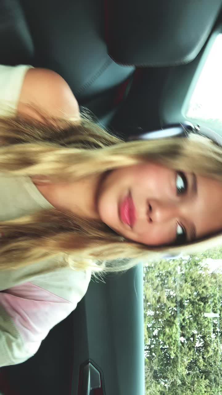 @🪽