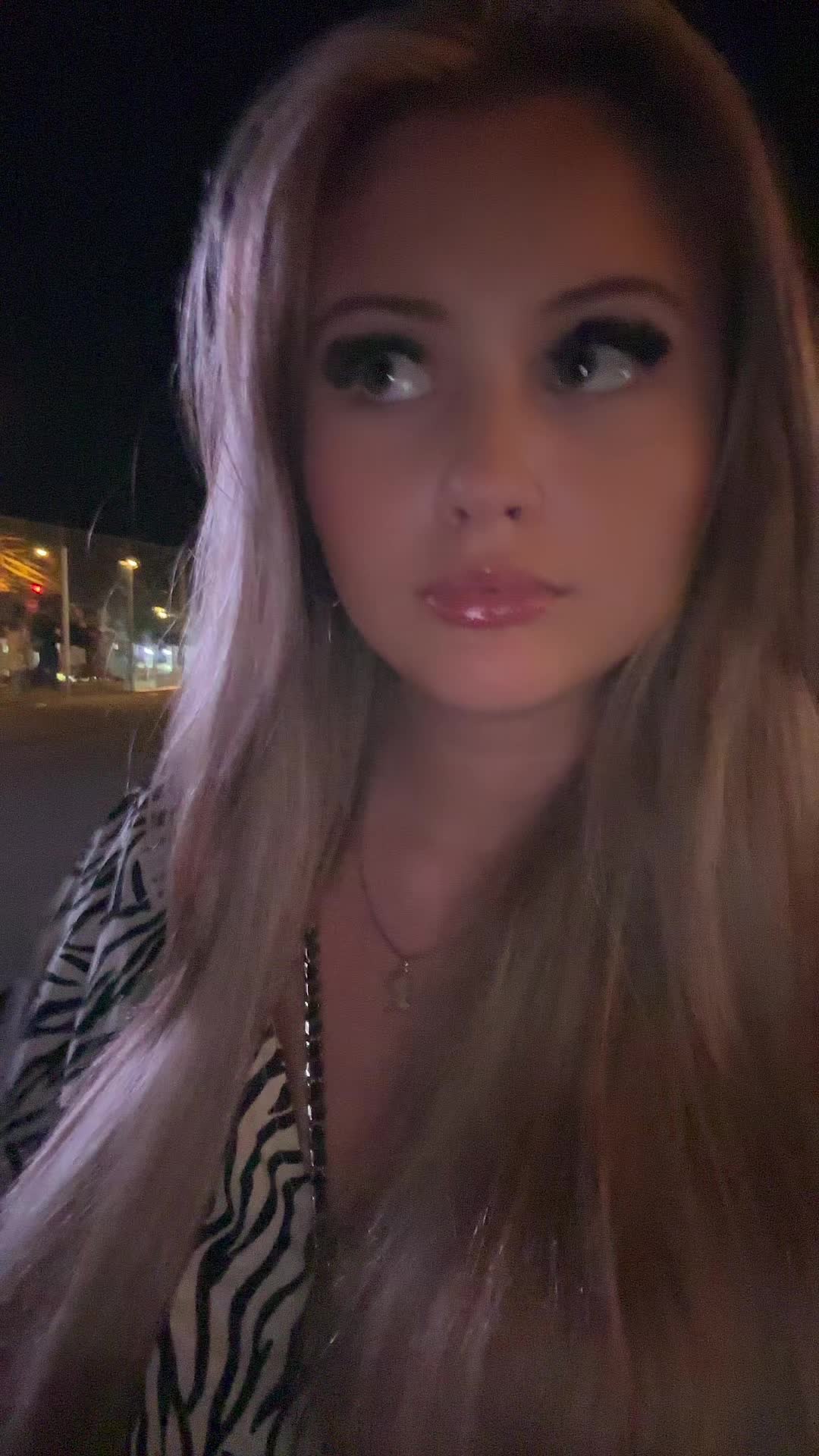@Emma 🪩🎀