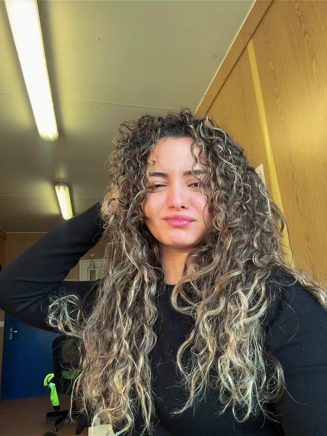 @Bibi