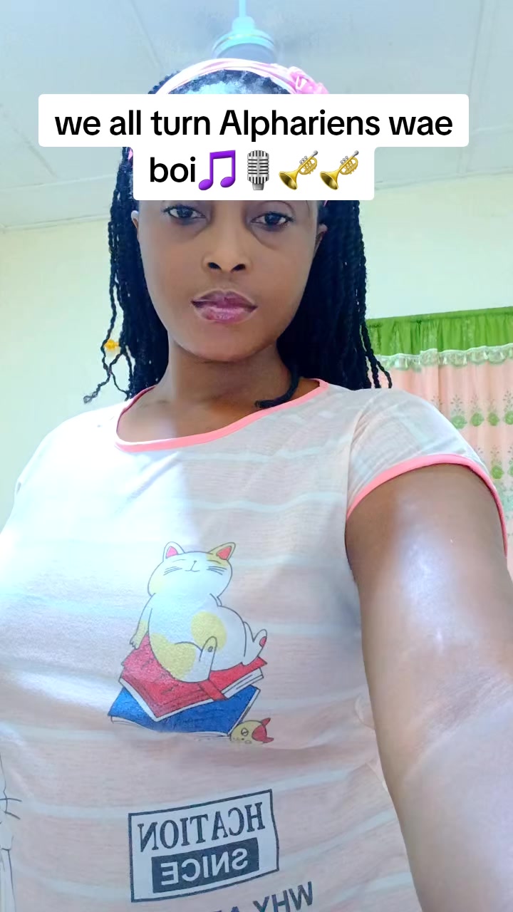 @Ama💙Sly✨️ Gee