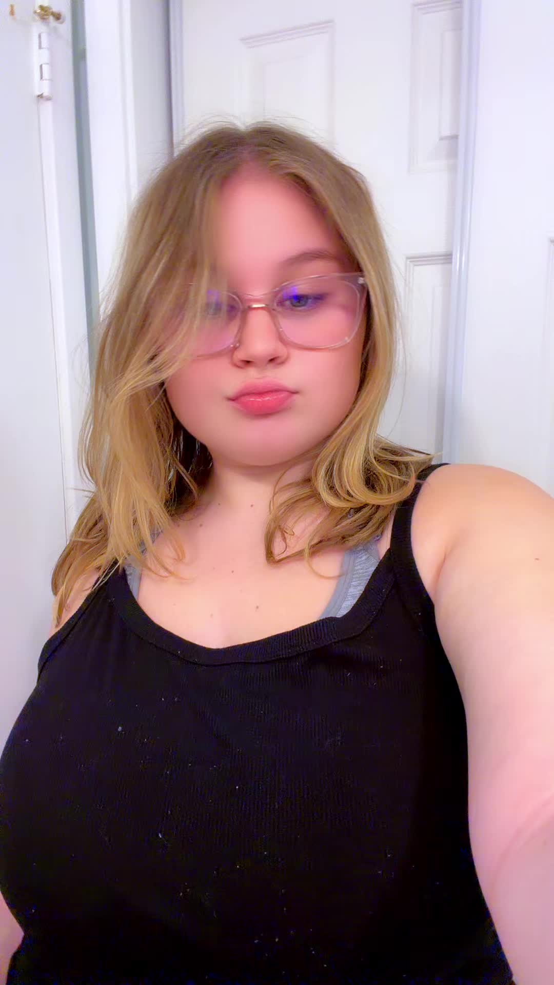 @メ𝟶.Katelin