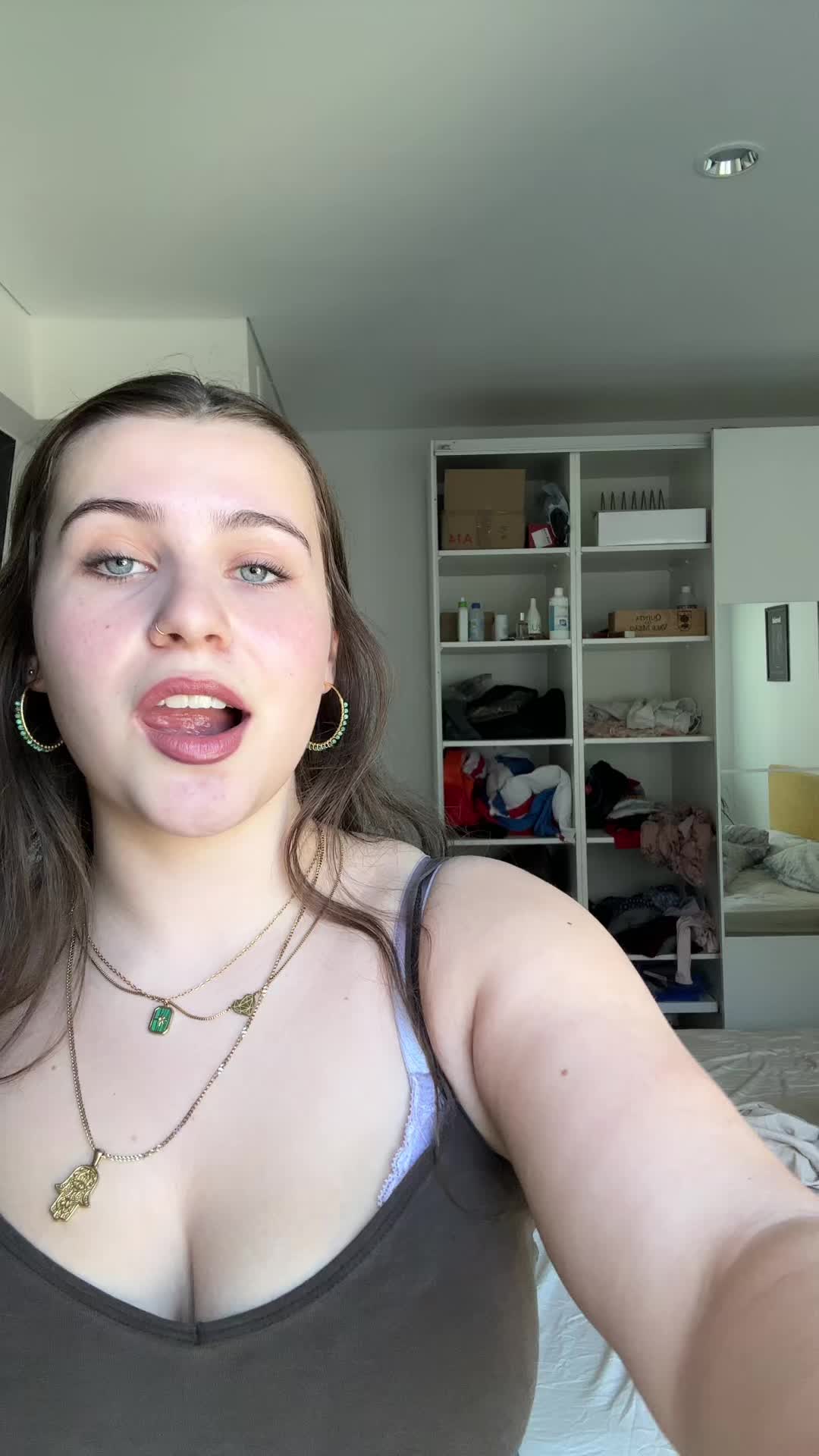 @piapunches