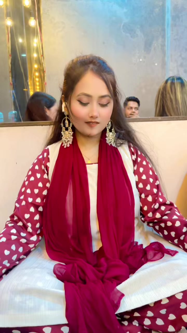 @T S Esha