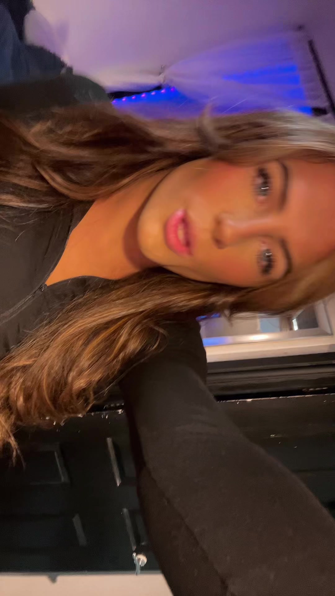 @xcamw3x