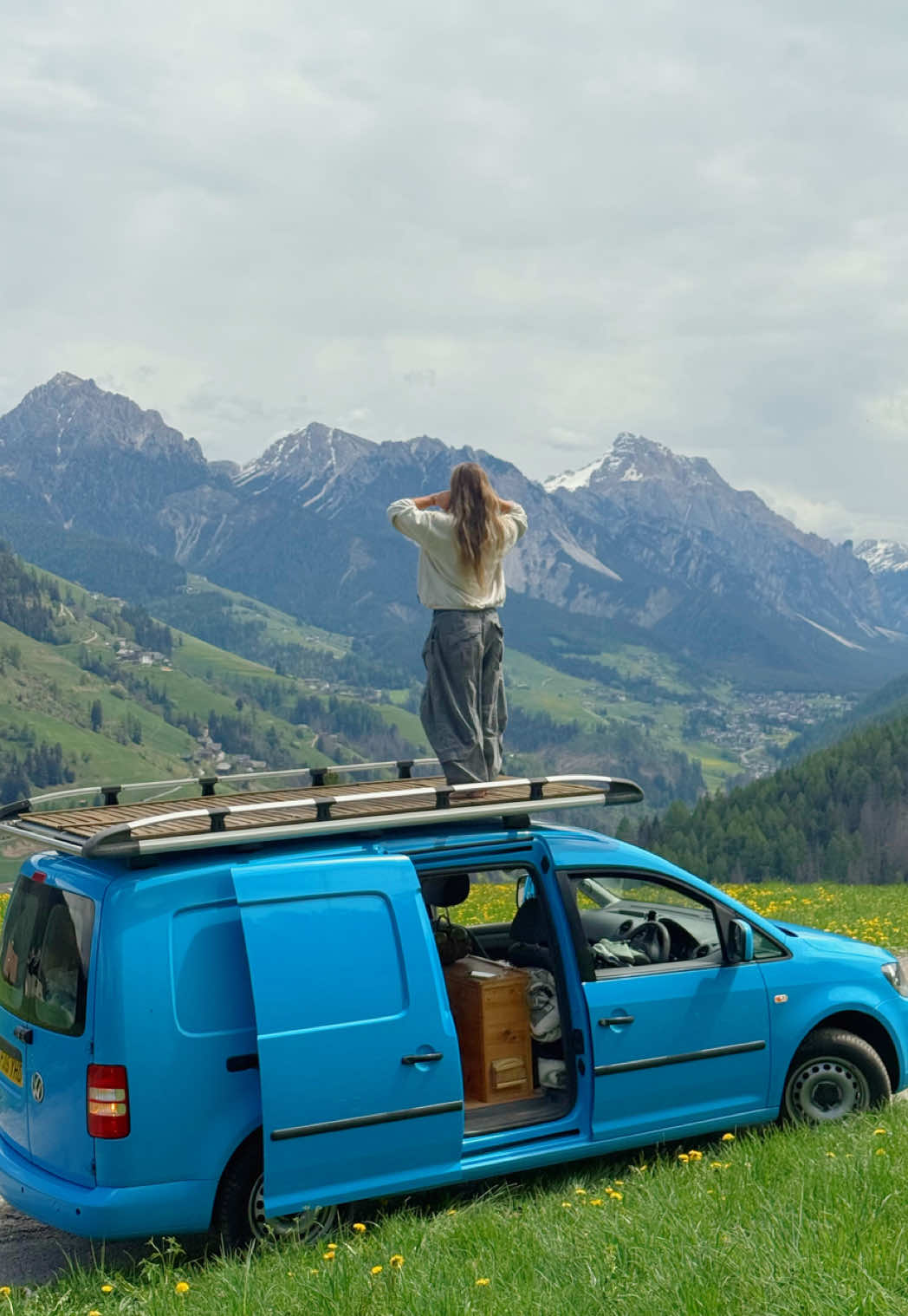 @Alice + Remi the van