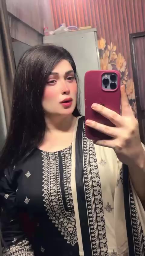 @Alizay_shah