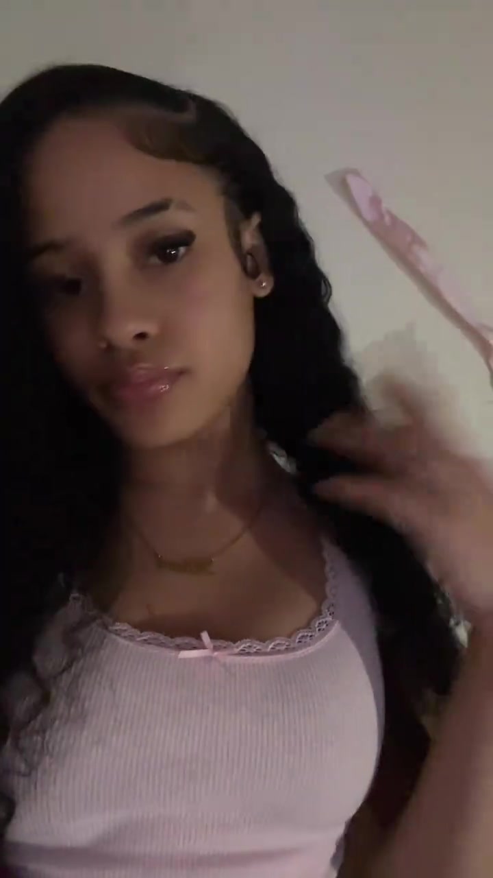 @Khaarrii