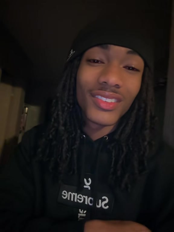 @Devair 🧛🏽