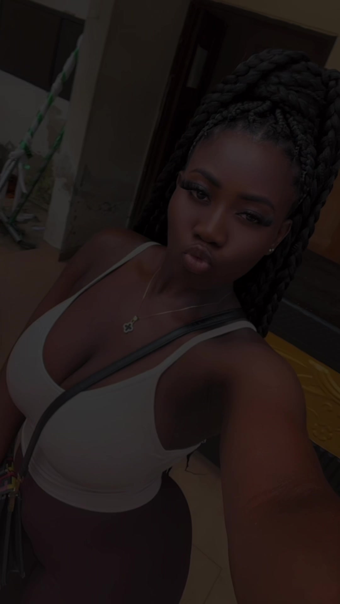 @Akua_Bhornrich💚