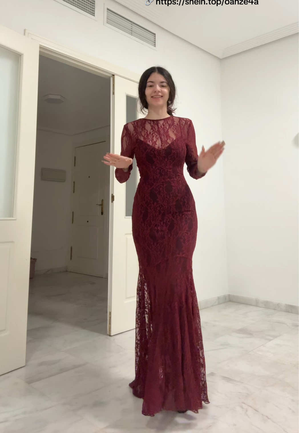 @minadamnnailz