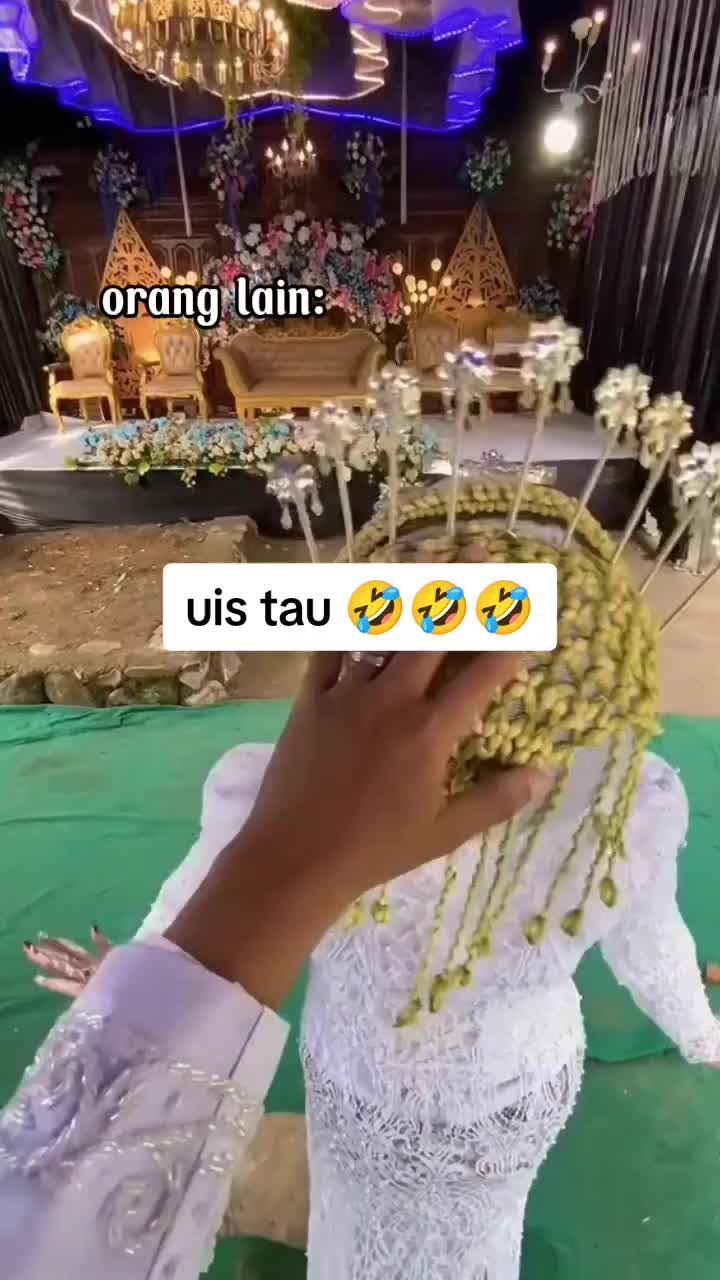 @Emyka~🇮🇩🇭🇰