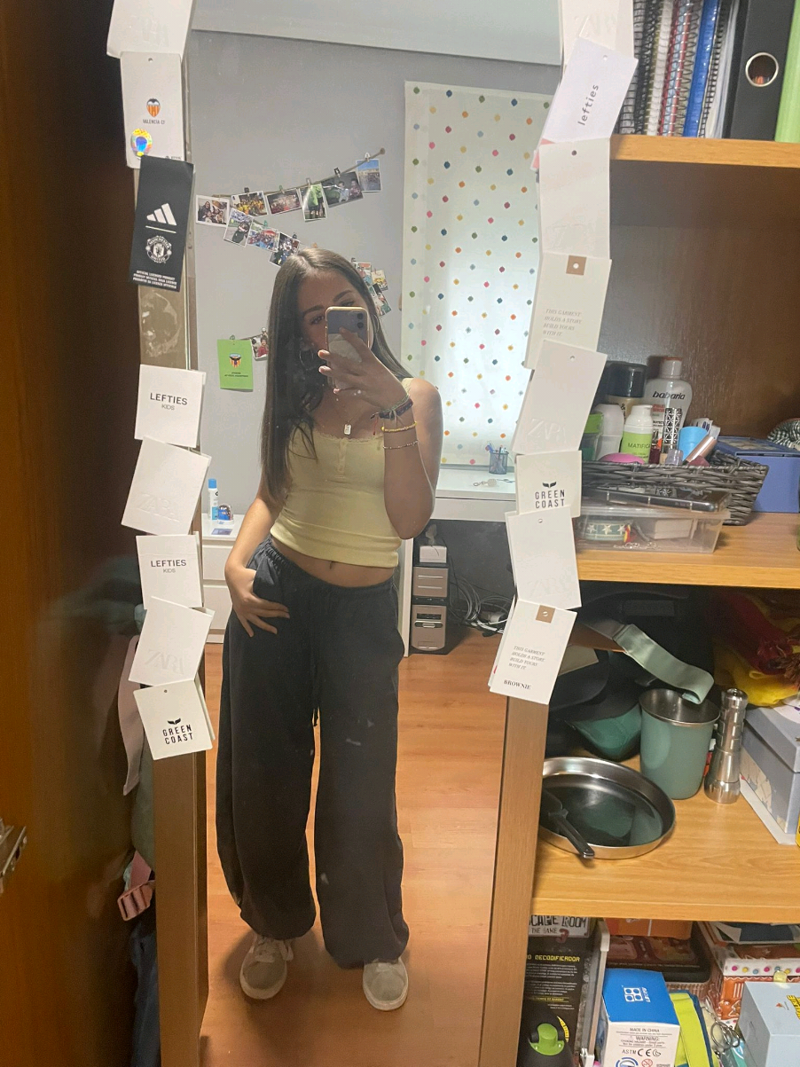 @_𝓁𝓊𝒸𝒾𝒶𝒶.