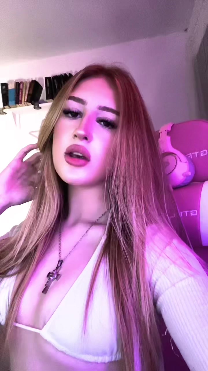 @Rhi ♱