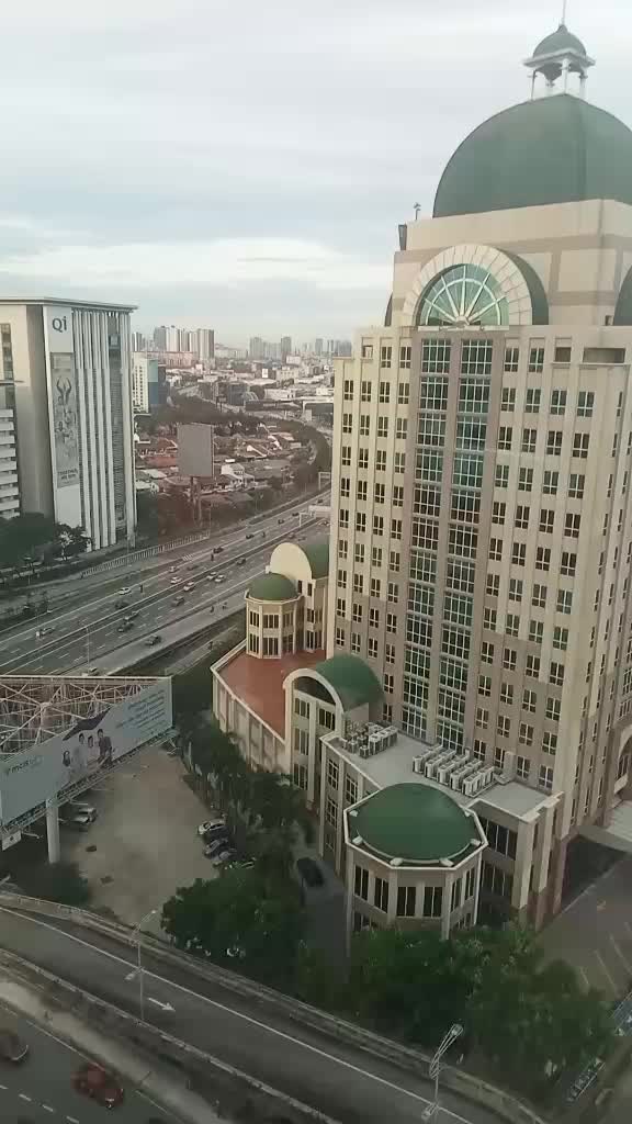 @राजा 🇱🇷