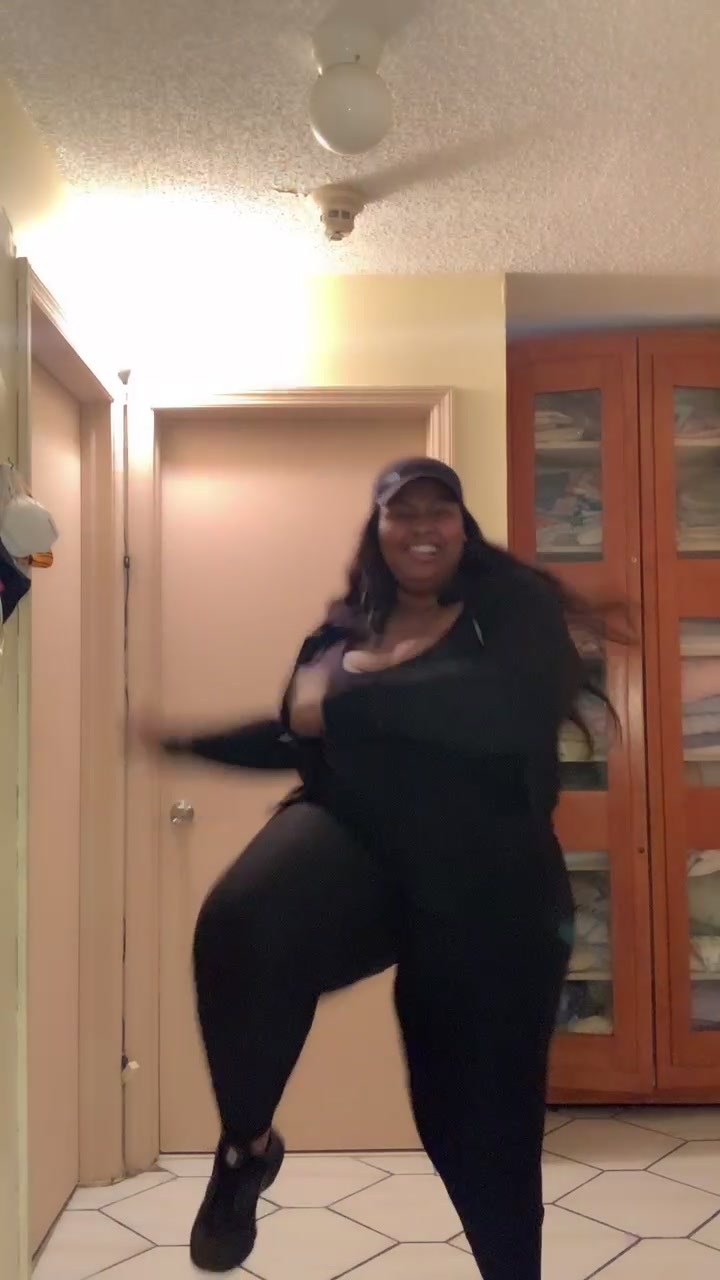 @_arijadore
