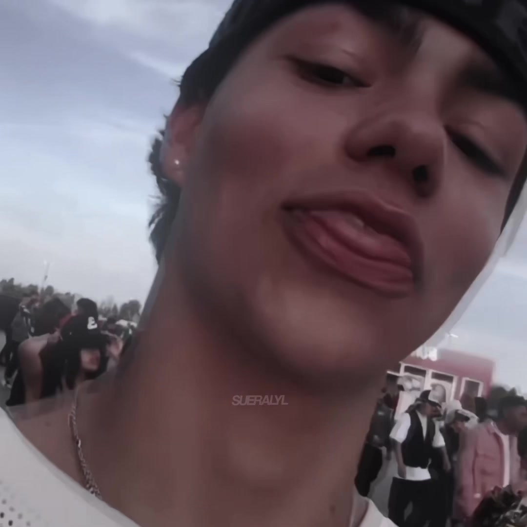 @𝙇𝙮𝙡⁷