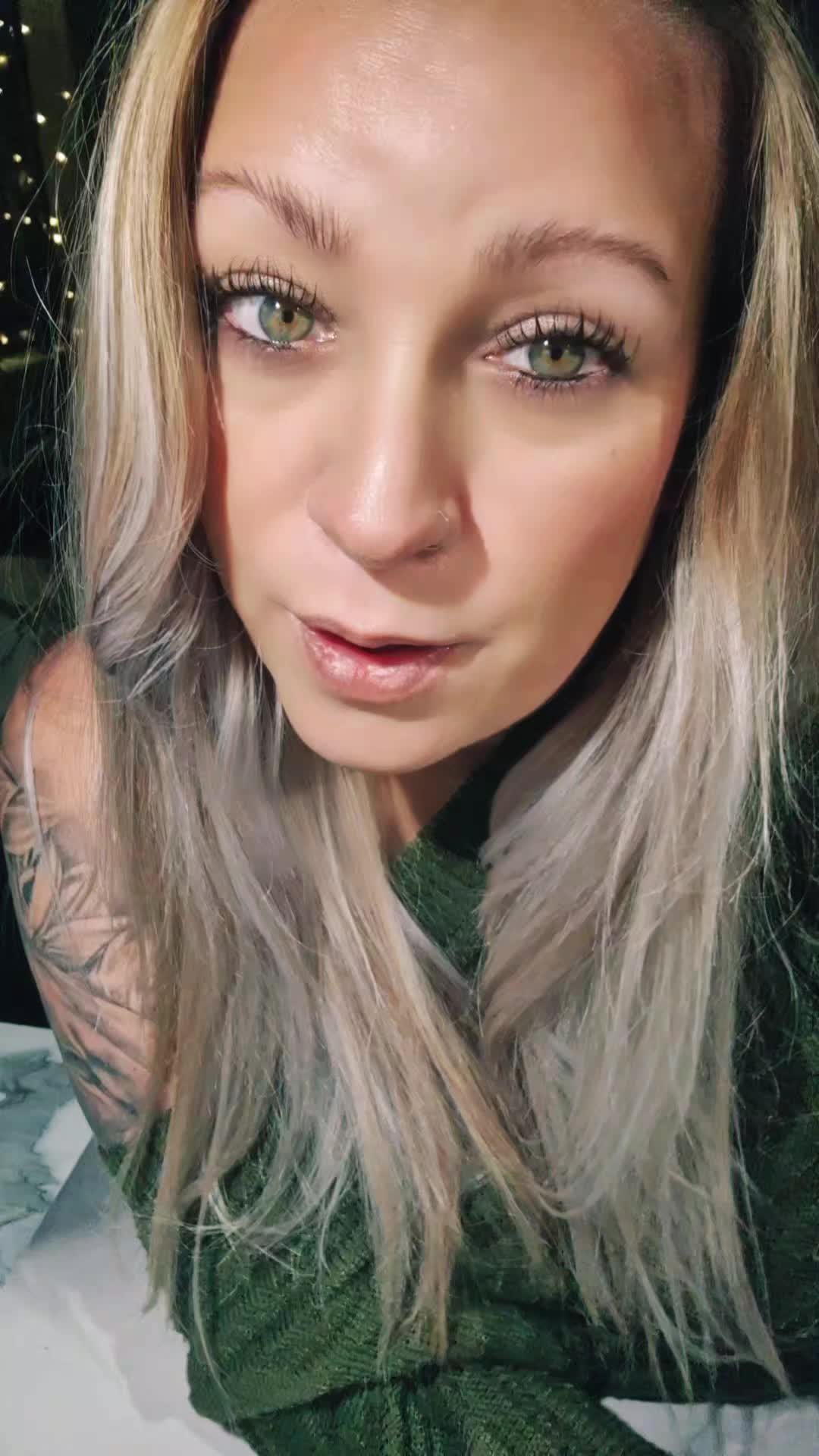 @D