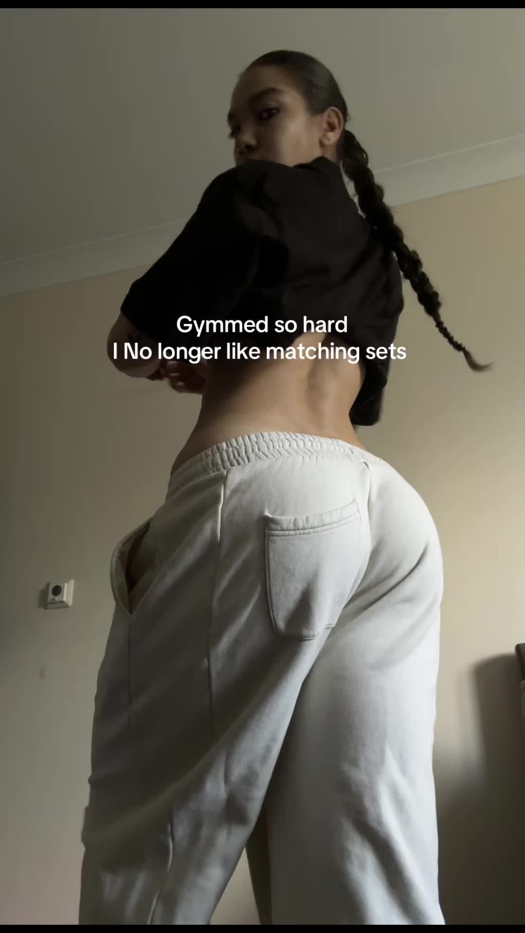 @curvedbydi