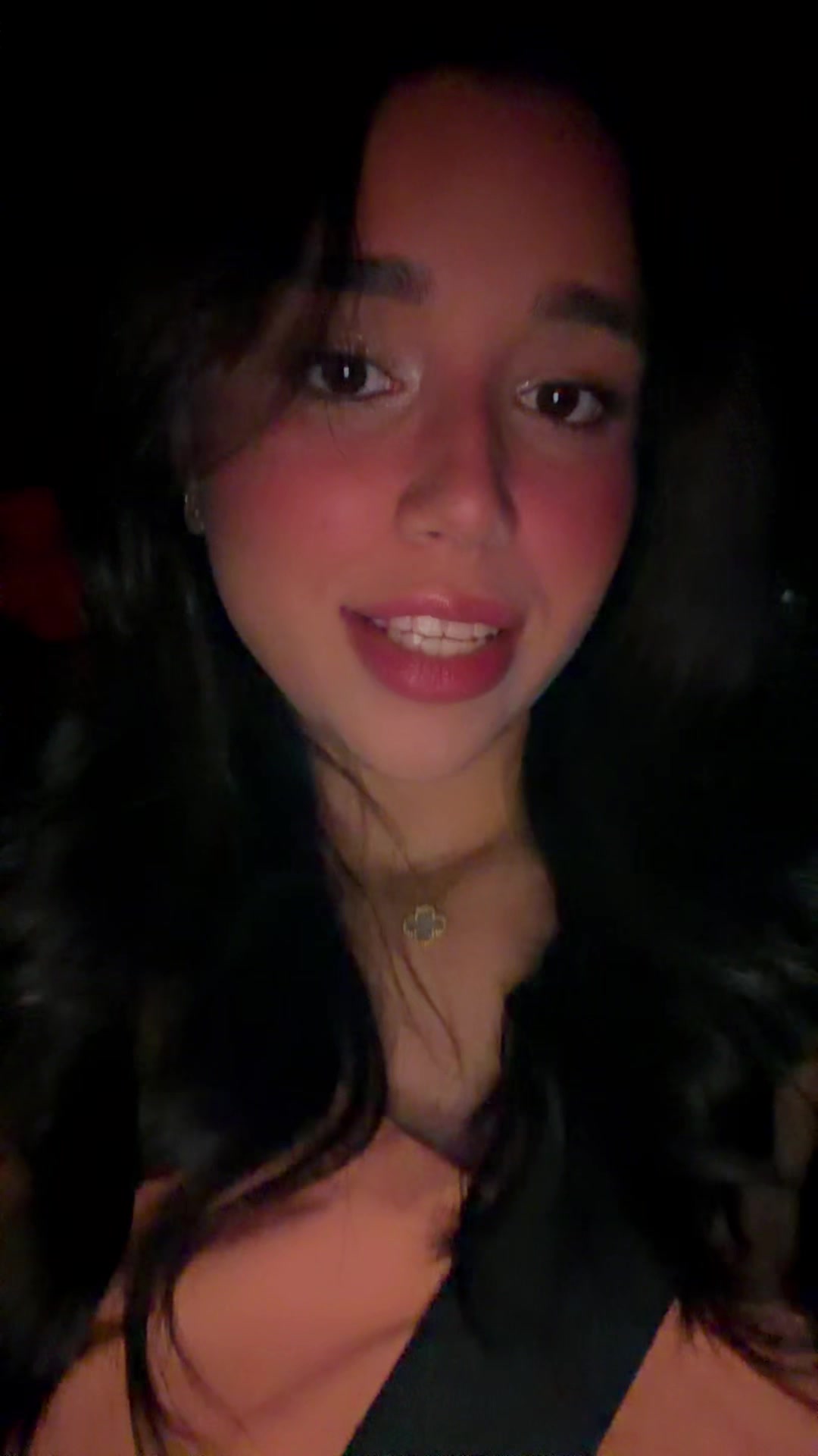 @Paula Vasquez 👑