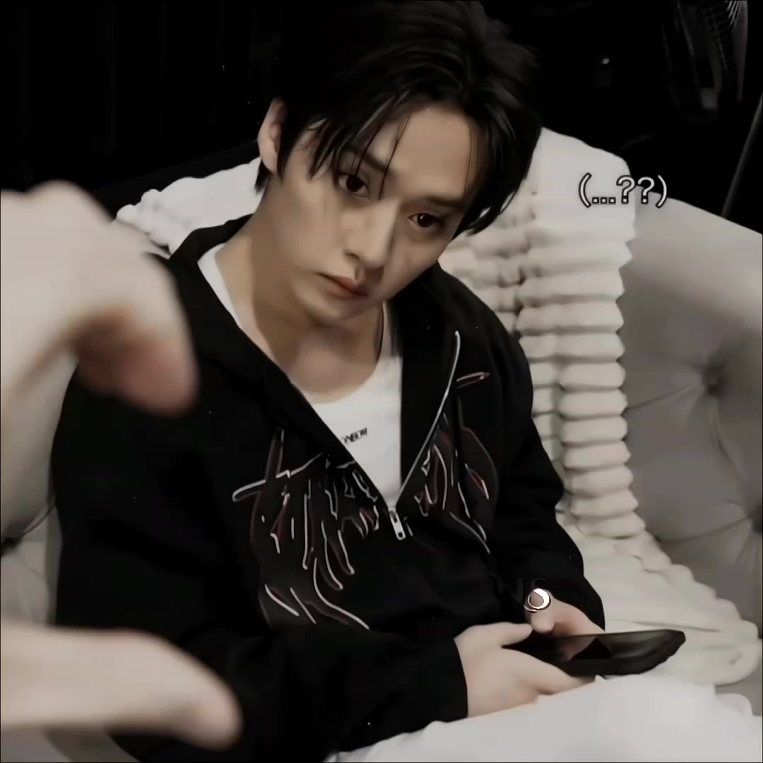 @♥︎𝑵𝒚𝒏𝒚 𝒘 𝑳𝒆𝒗𝒊♡︎