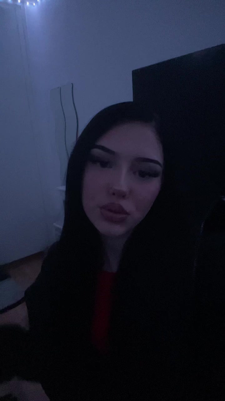 @Angelina