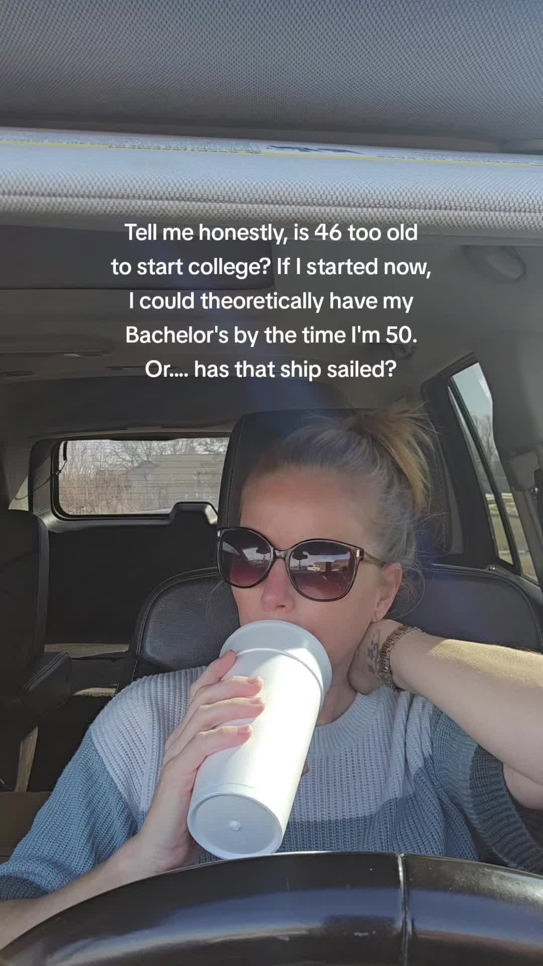 @kellygreendaisy