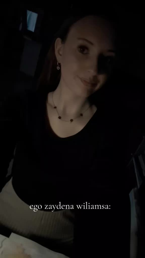 @Booksbyamelcia