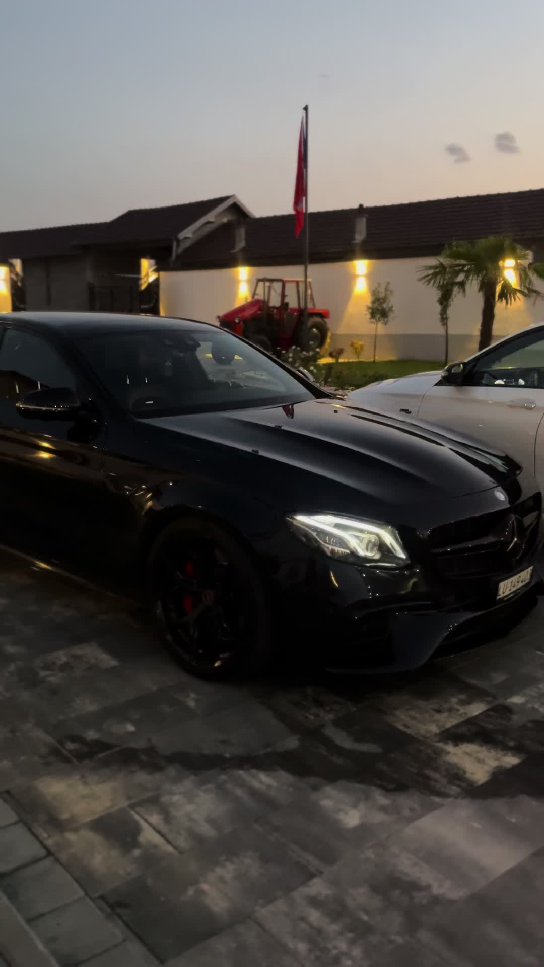 @Elbi.63