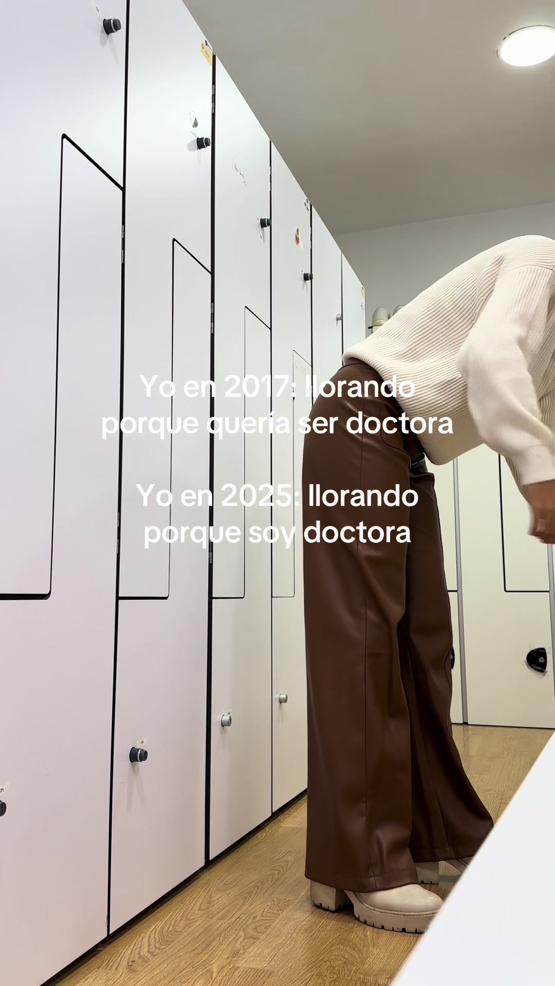 @Ana Blanca