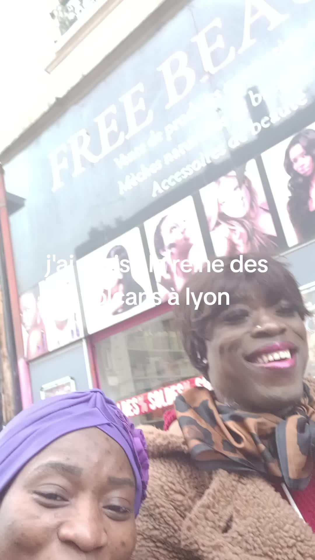 @lealaris