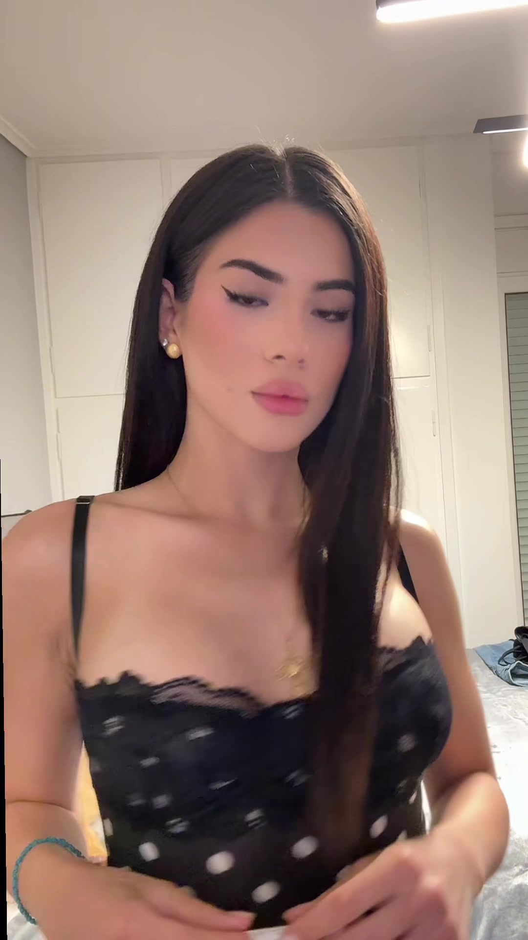 @nanakaratzi