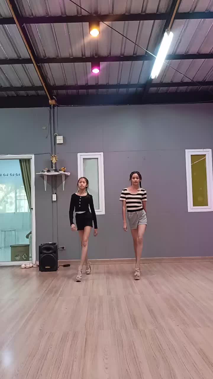 @กิ่งแก้ว