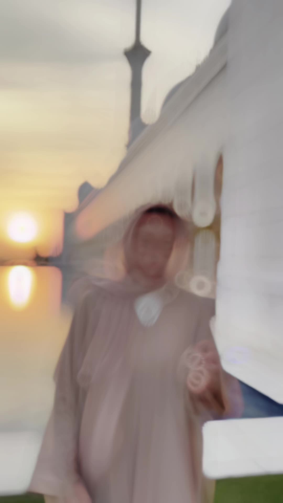 @Yana ☮︎
