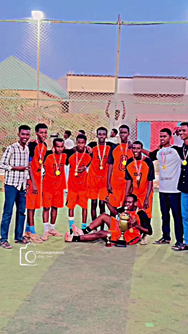 @DHUUSAMAREEB GOS GOS 🎥🏟️