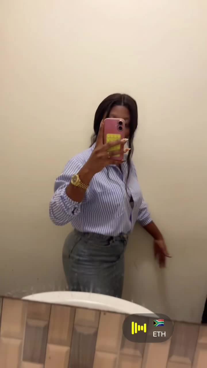 @Mia_Ella🇬🇦🇲🇦