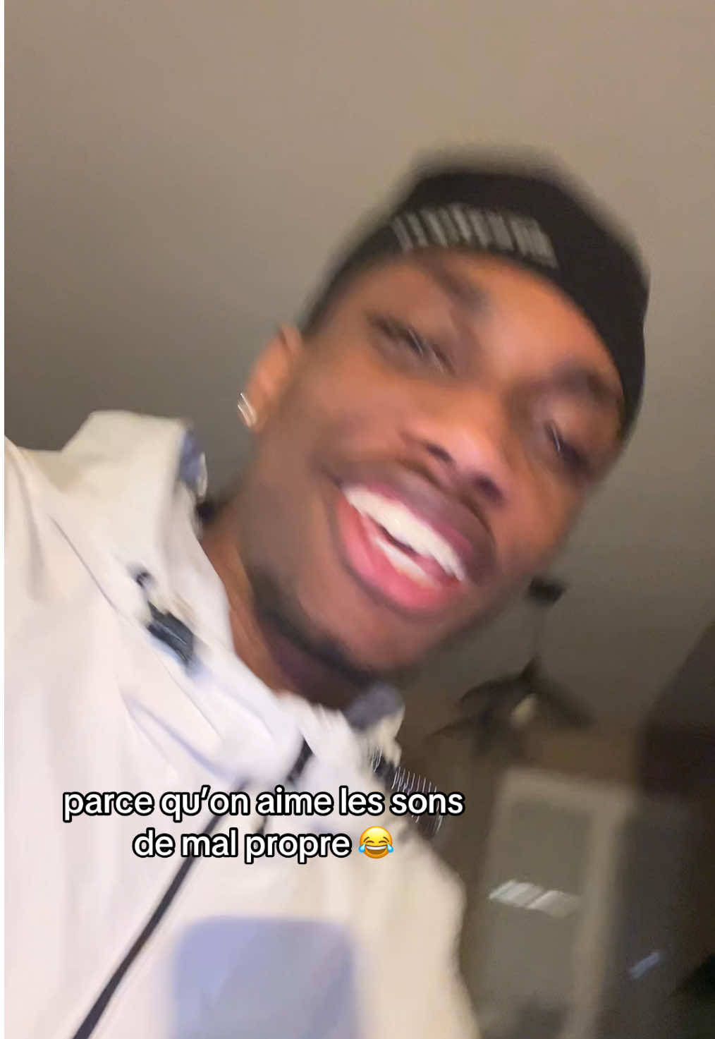 @Yoovy📀