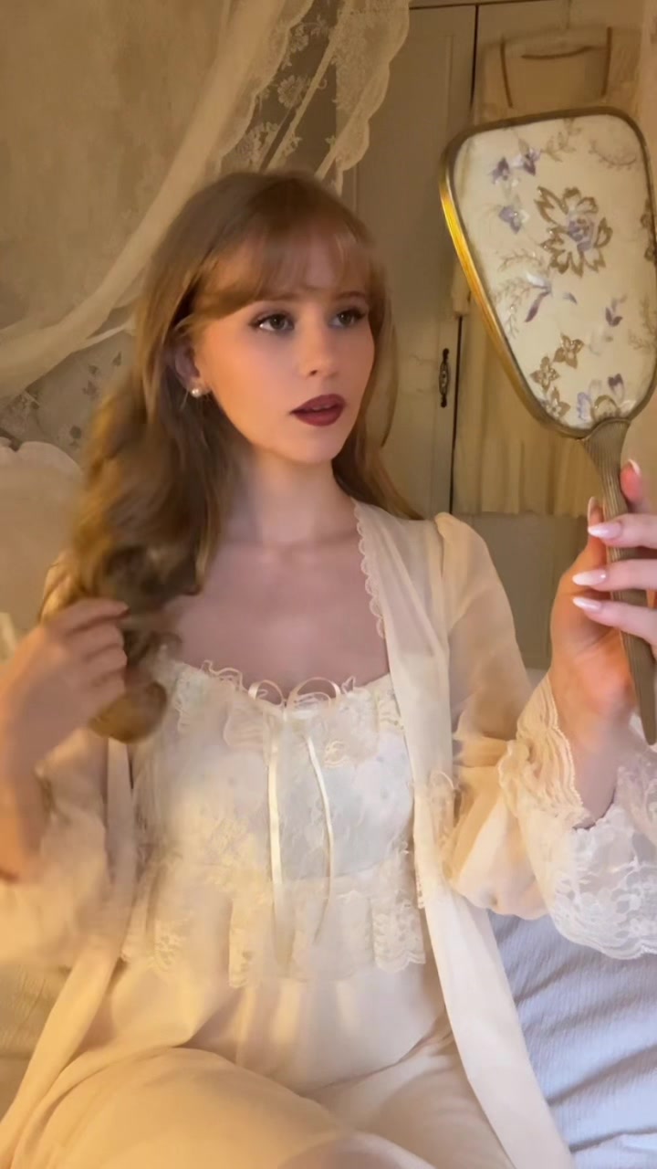 @𝑬𝒍𝒍𝒆𐙚🪽