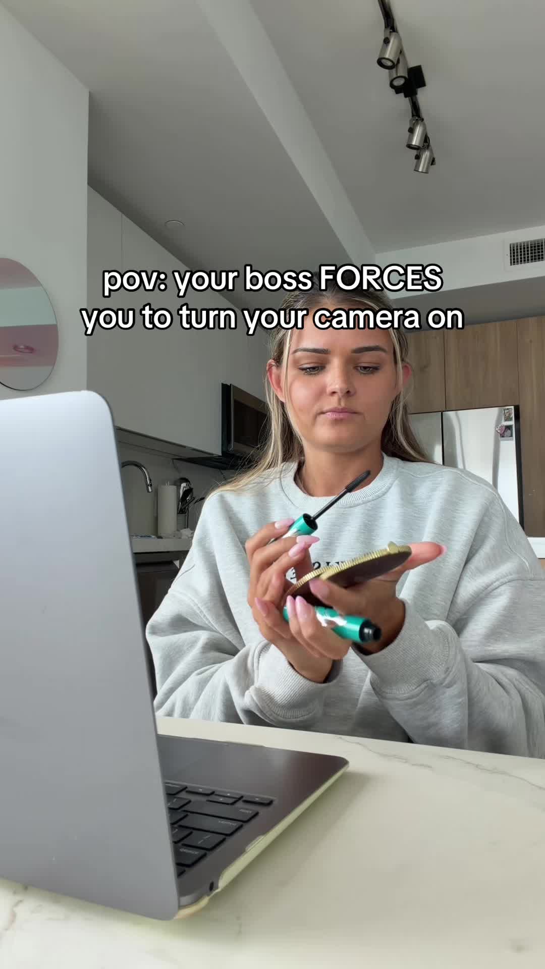 @caroline.career
