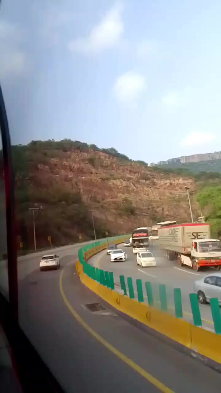 @MALIIK ADnAn PaRHaR