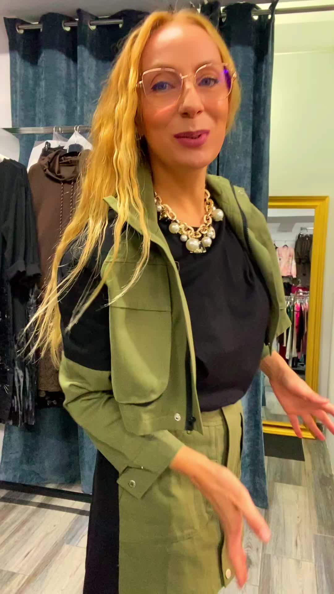 @Outlet Berezeni
