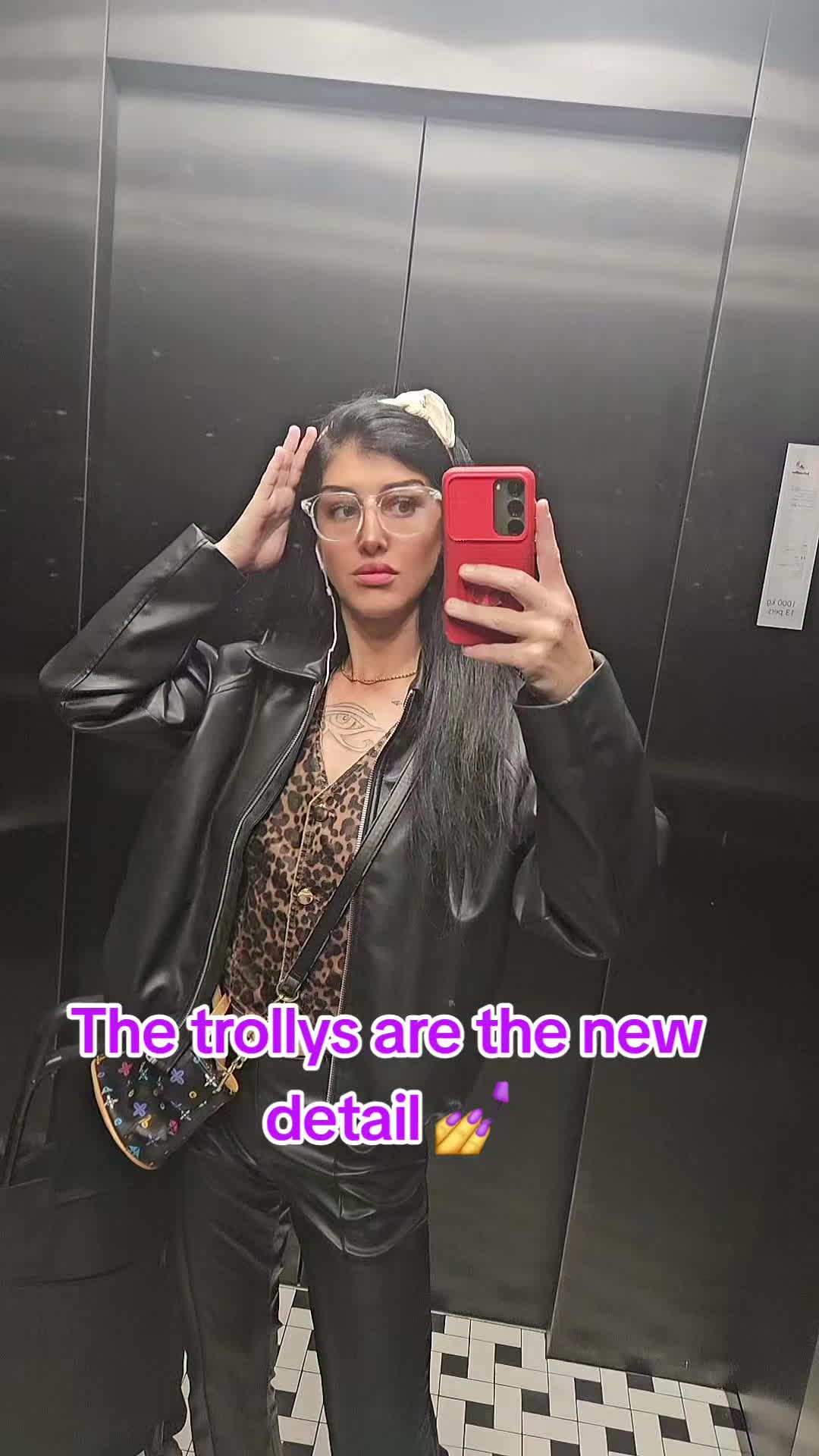 @groovyirishisback