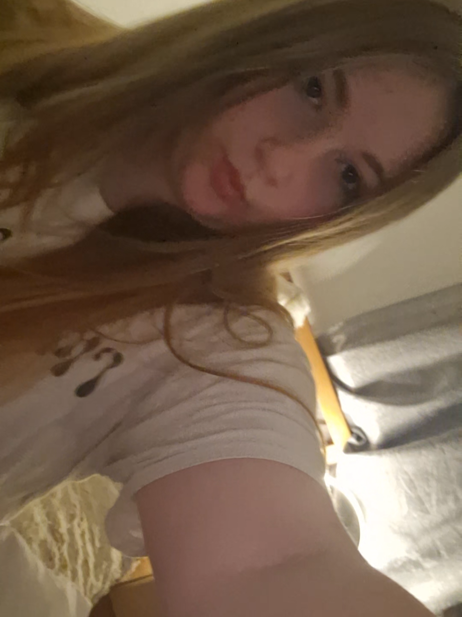 @♡︎ 𝒪𝓁𝒾𝓋𝒾𝒶 ♡︎