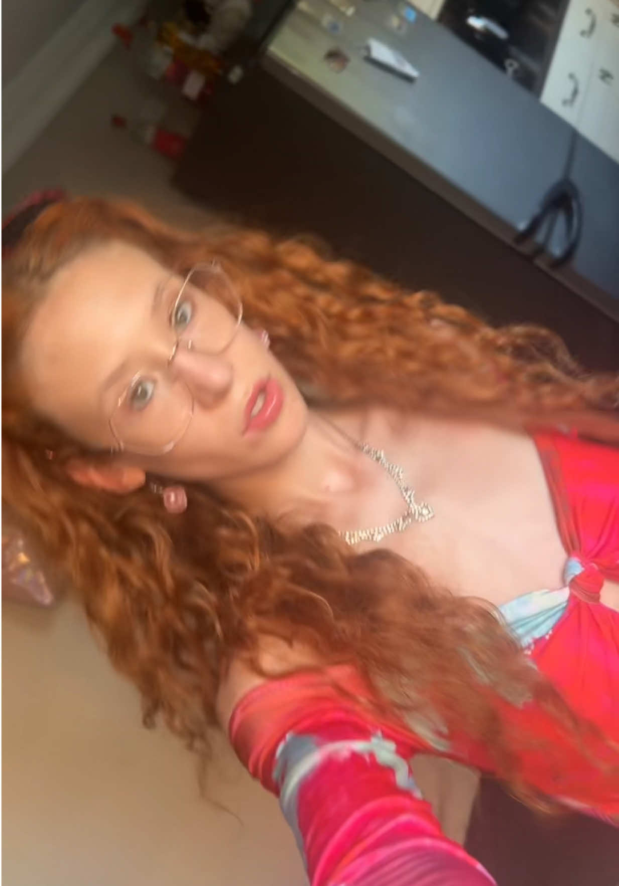 @Hot.mess_21