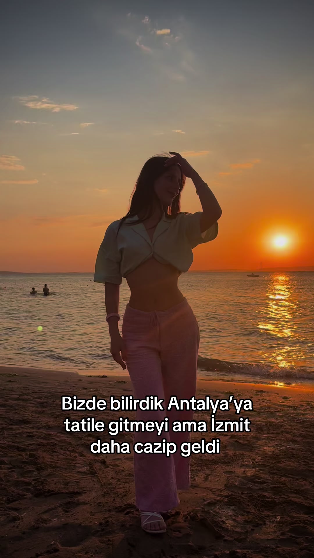 @M&uuml;ge Karaca