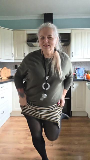 @Katty 58 plus size🤣