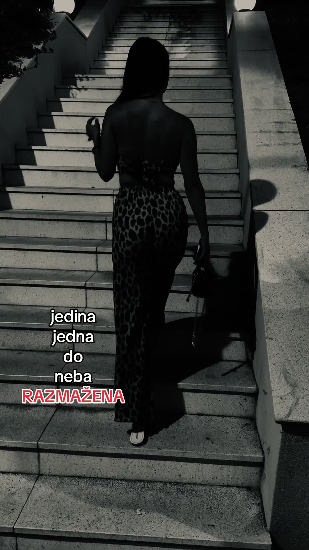 @zweksi
