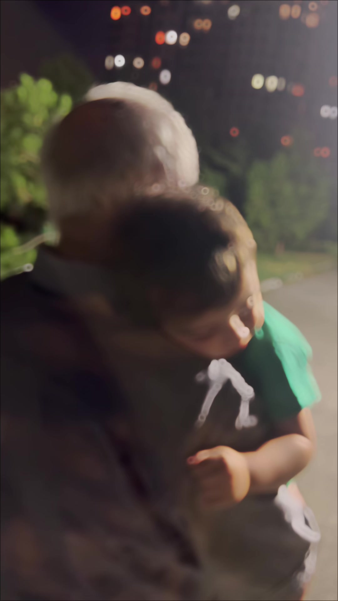 @Günel