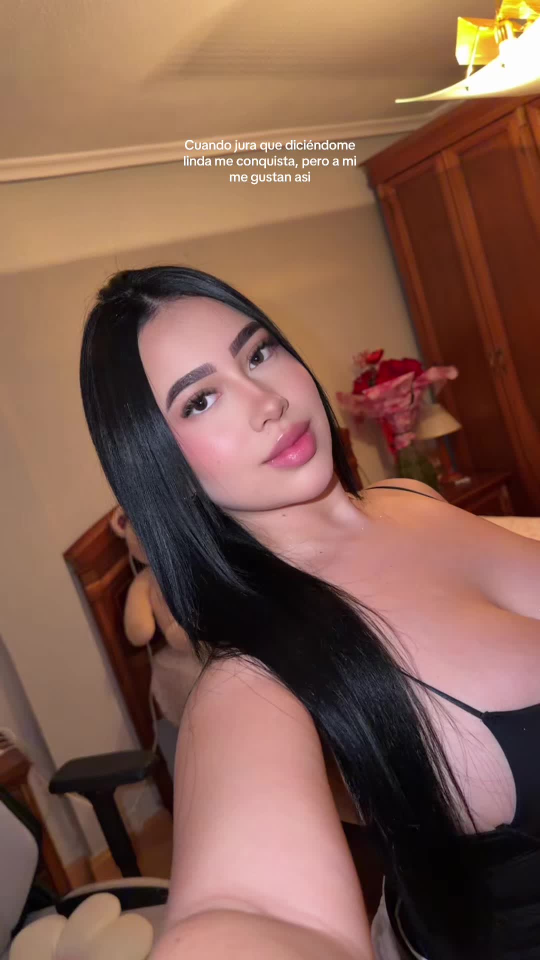 @valesuarezl_2  👑